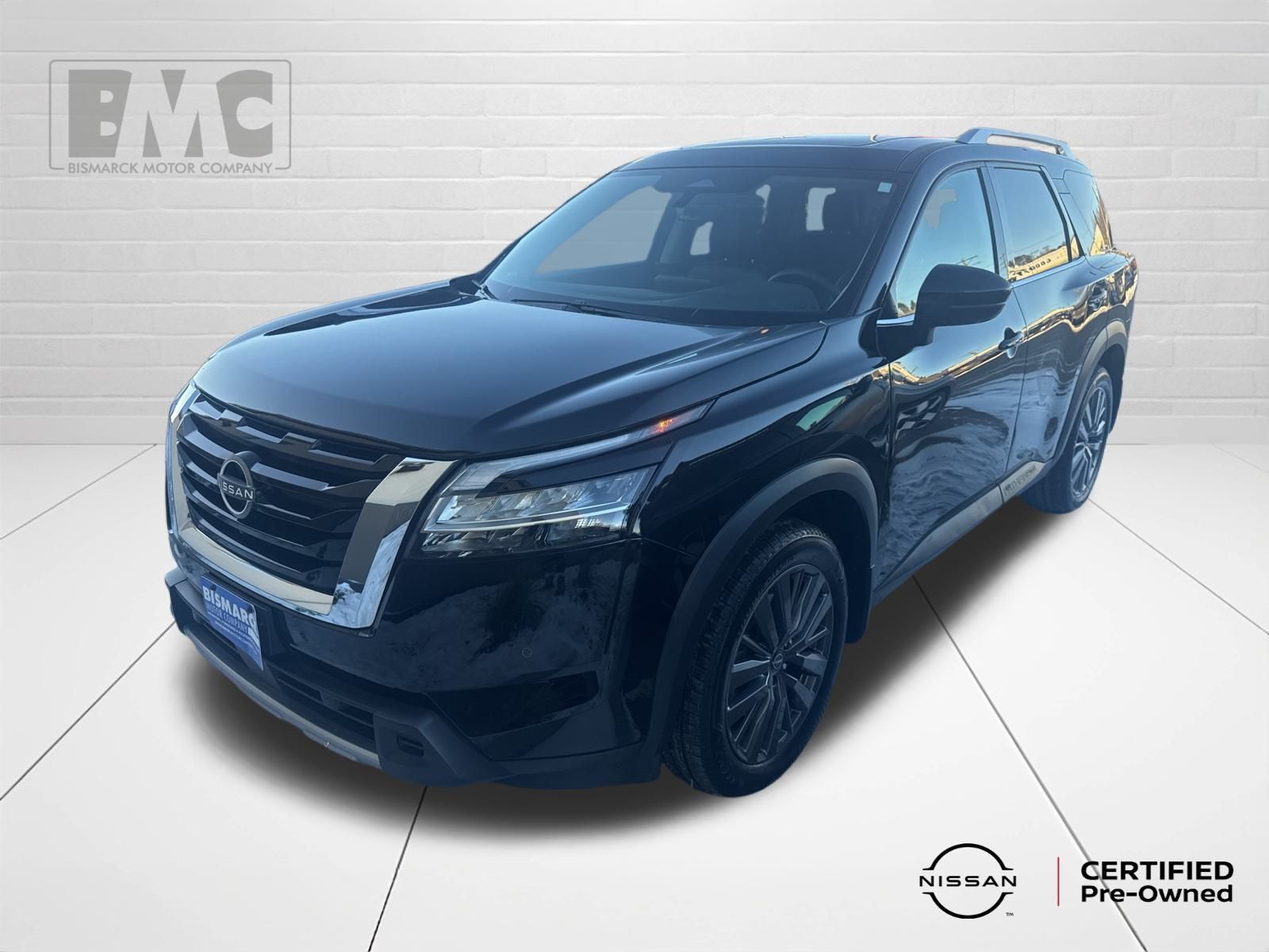 2024 Nissan Pathfinder SL's photo