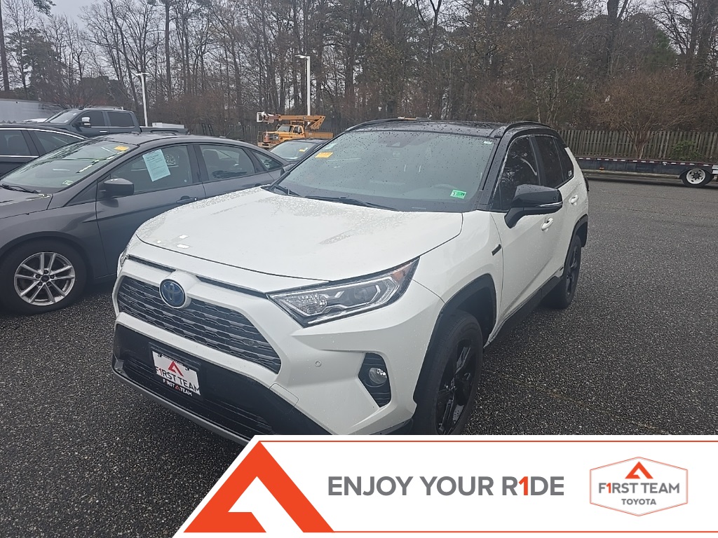 2020 Toyota RAV4 XSE