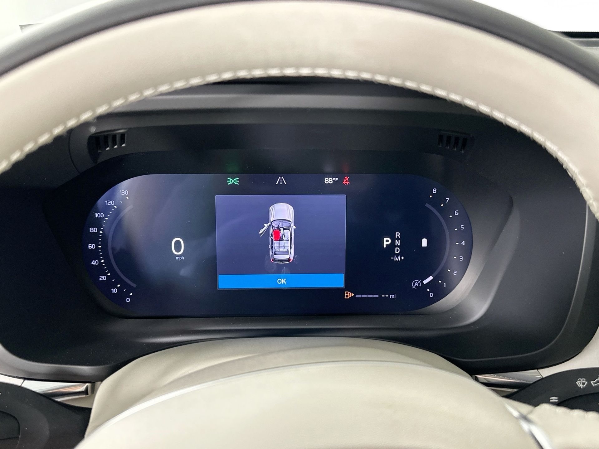 2026 Volvo XC60 B5 photo 10