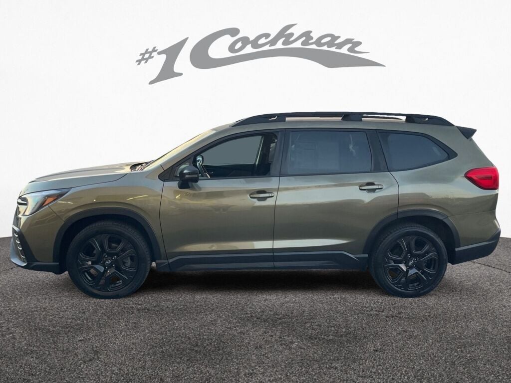 2023 Subaru Ascent Onyx Edition photo 2