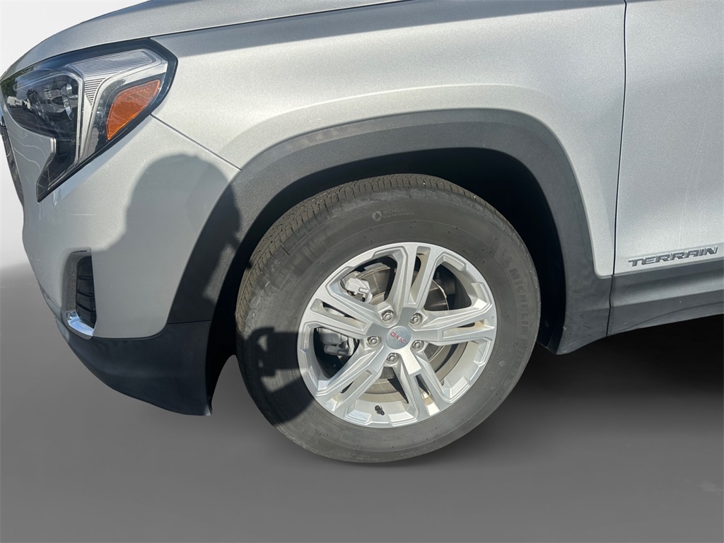 2021 Gmc Terrain SLE photo 15