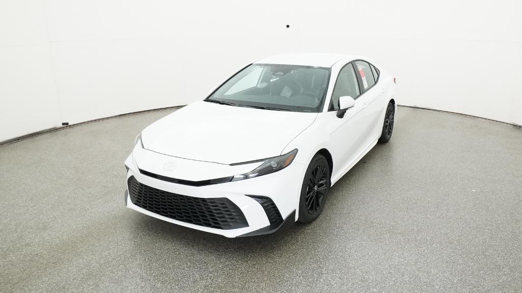 2026 Toyota Camry SE photo 5