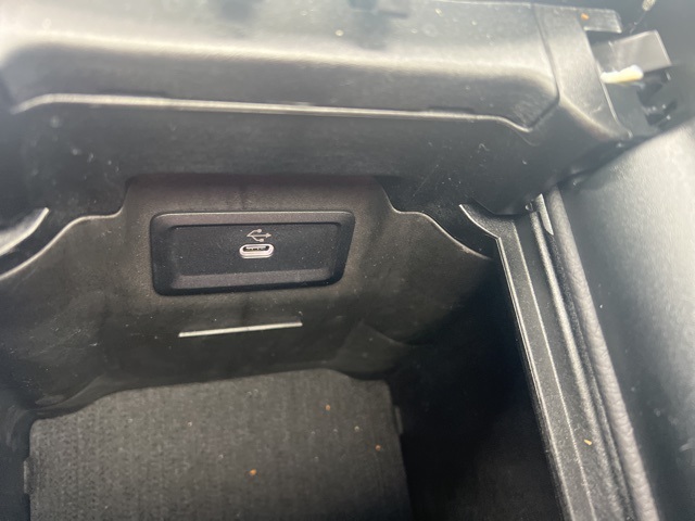 2025 Mercedes Benz GLC 350e 4MATIC photo 31