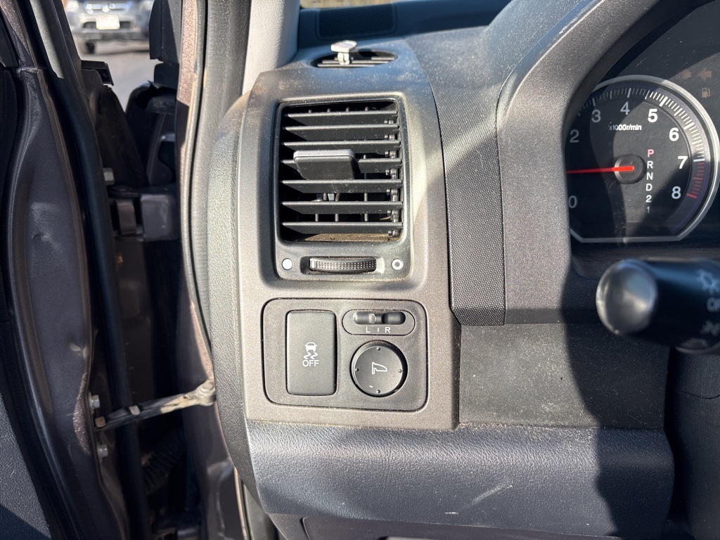 2011 Honda CR-V SE photo 3