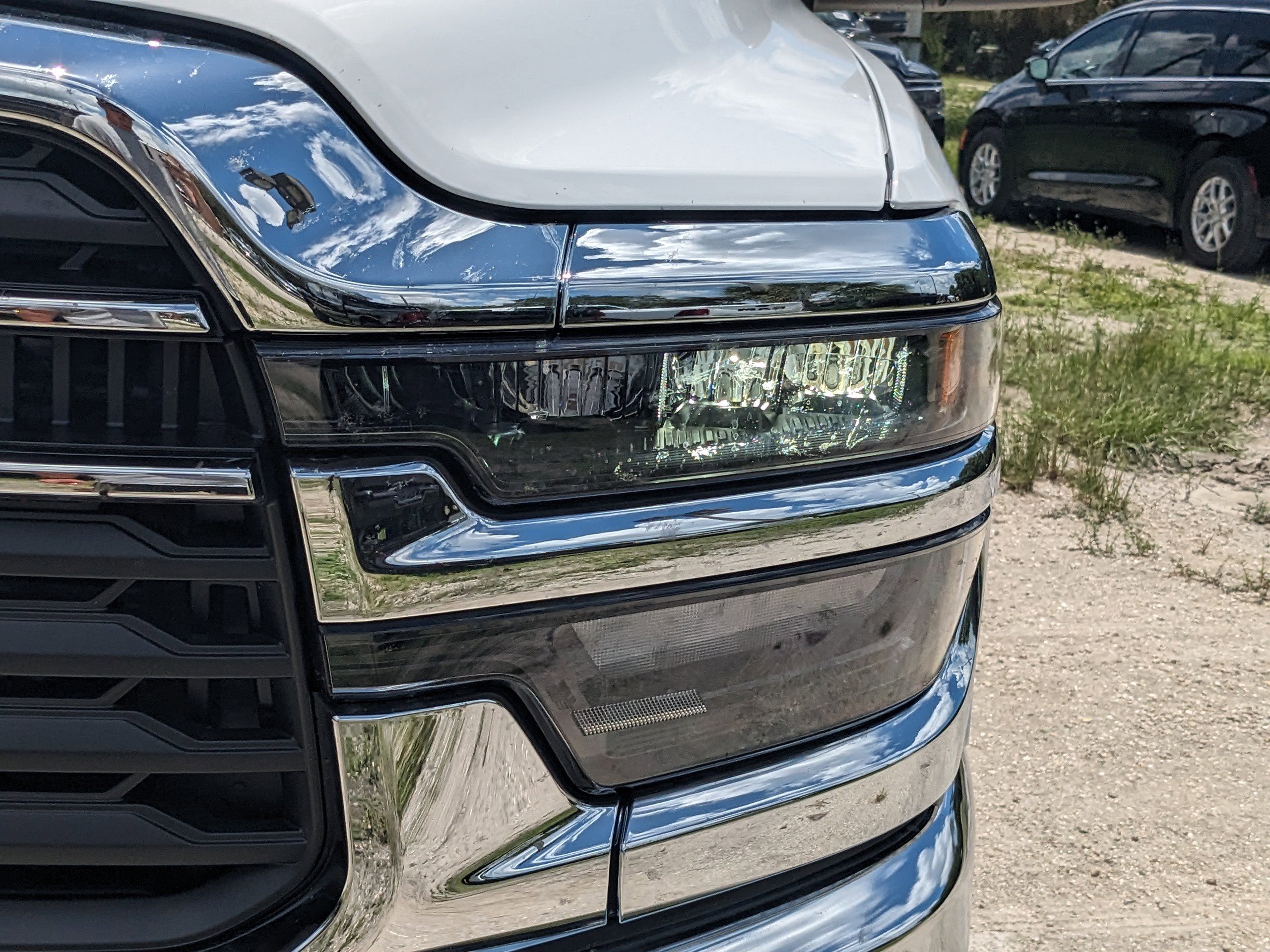 2025 Ram 2500 Tradesman photo 8