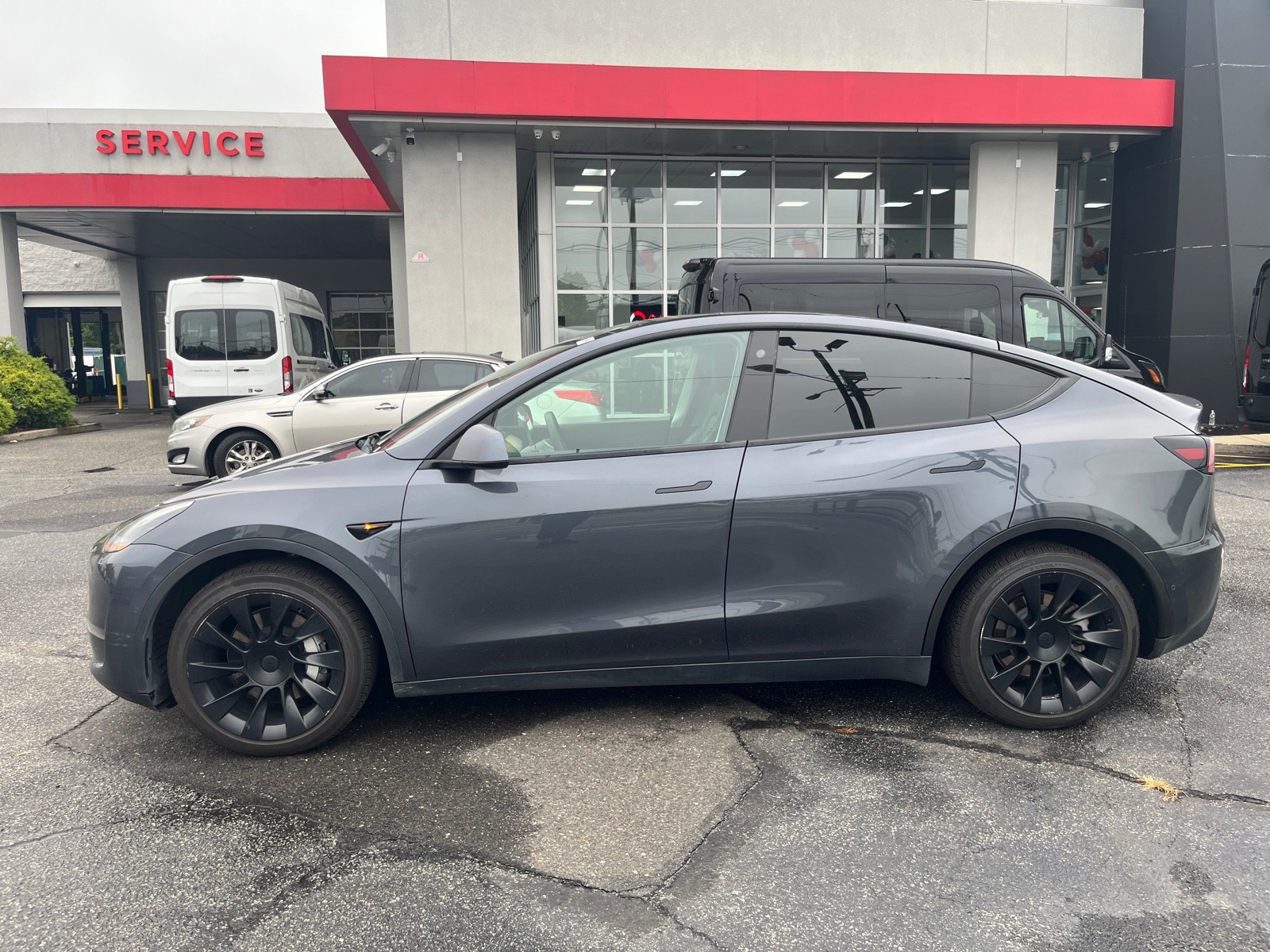 2022 Tesla Model Y Long Range photo 4