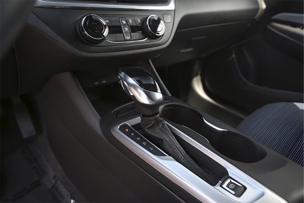 2024 Buick Envista Preferred photo 21