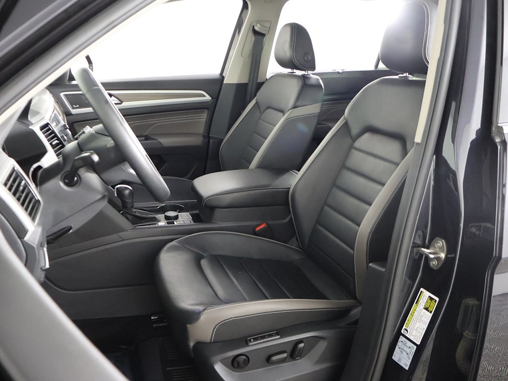 2021 Volkswagen Atlas SEL Premium photo 32