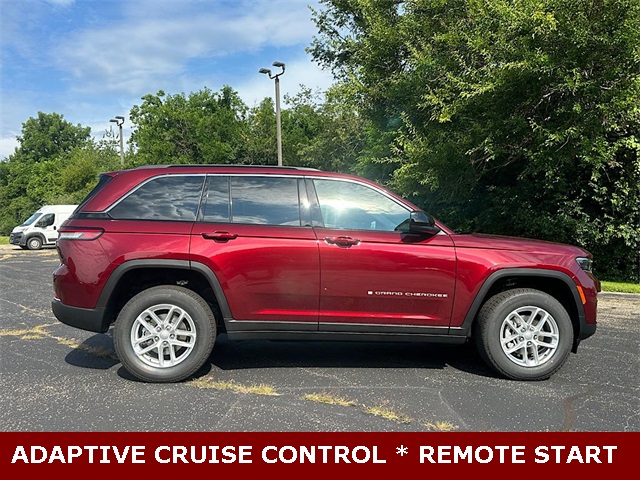 2025 Jeep Grand Cherokee Laredo X photo 5