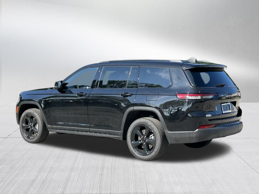 2025 Jeep Grand Cherokee Limited photo 6