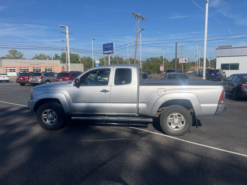 2013 Toyota Tacoma PreRunner photo 3