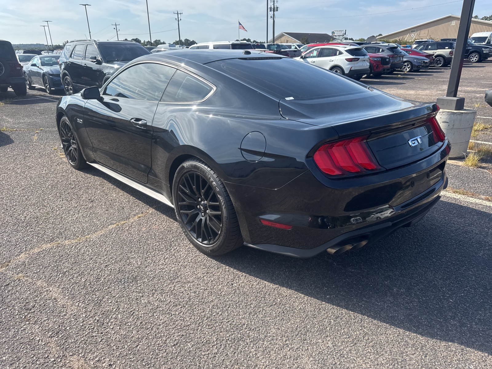 2018 Ford Mustang GT Premium photo 4