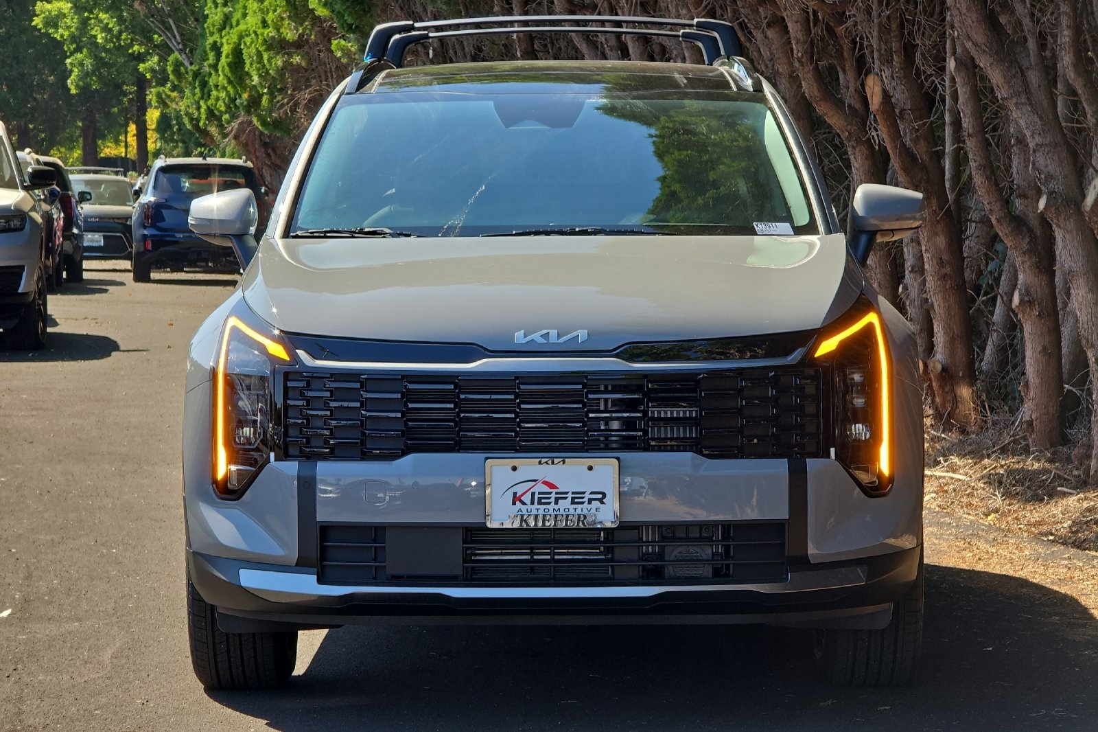 2026 Kia Sportage Hybrid EX photo 2