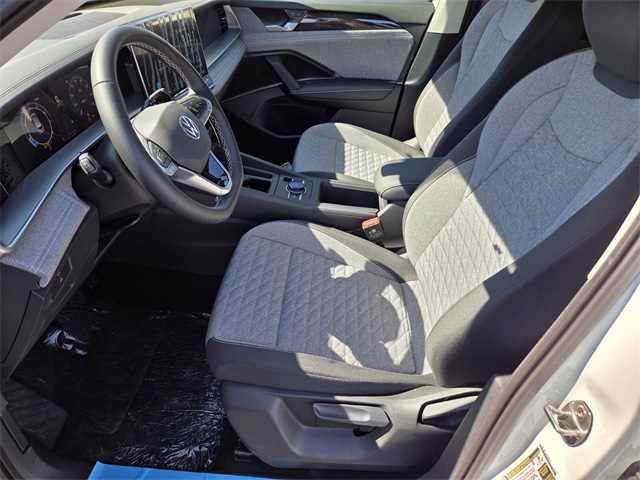 2025 Volkswagen Tiguan S photo 5