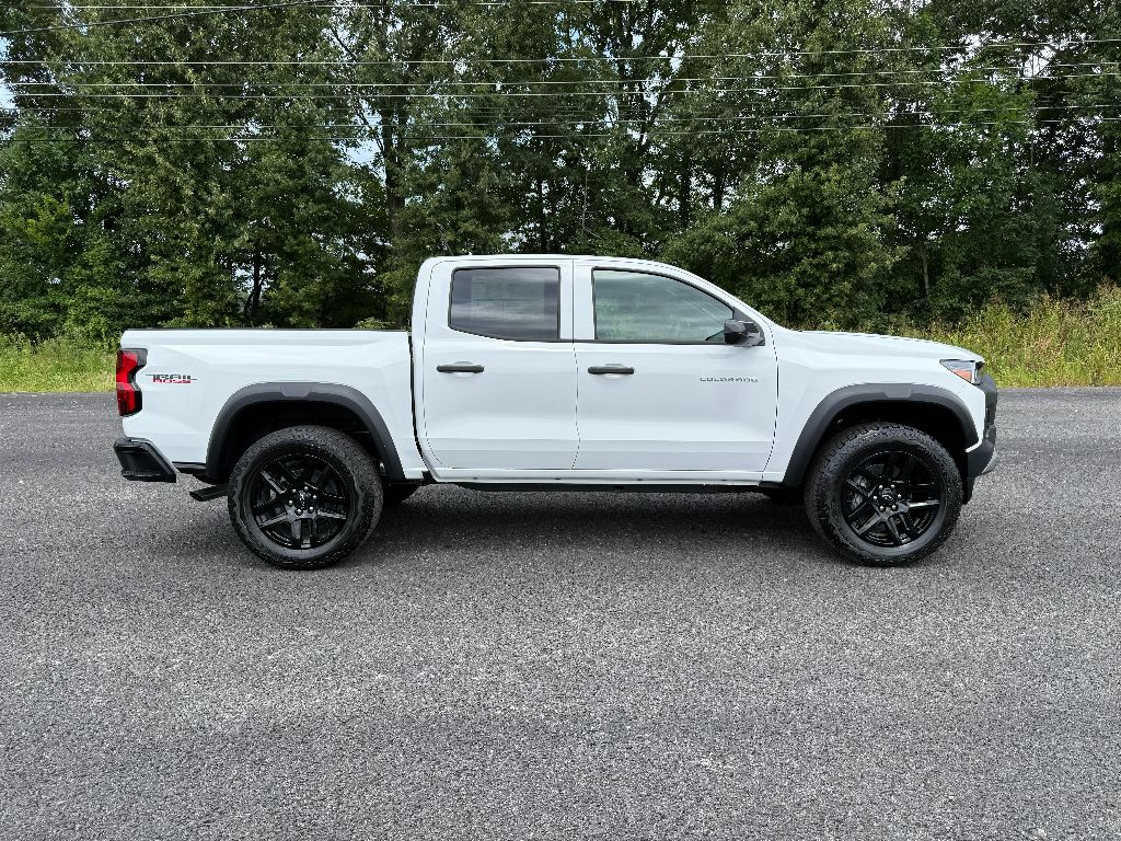 2025 Chevrolet Colorado Trail Boss photo 10
