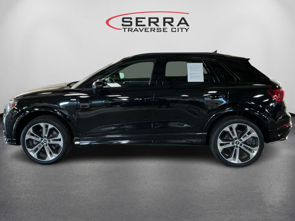 2022 Audi Q3 Premium Plus S line photo 7