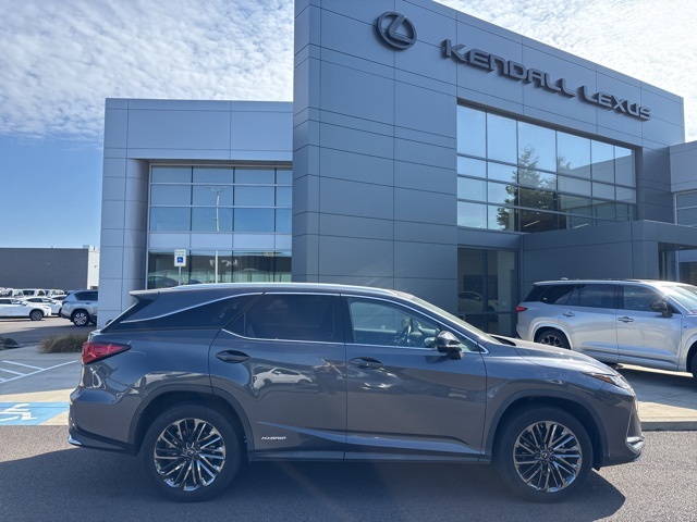 2022 Lexus RX 450hL photo 2
