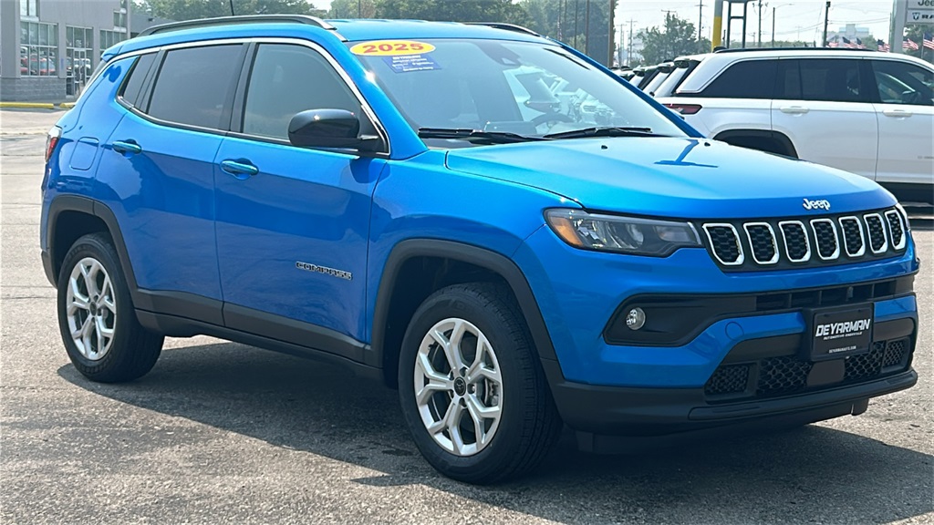 2025 Jeep Compass Latitude's photo
