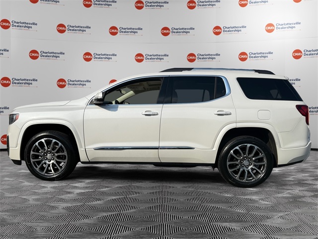 2023 Gmc Acadia SLT photo 2