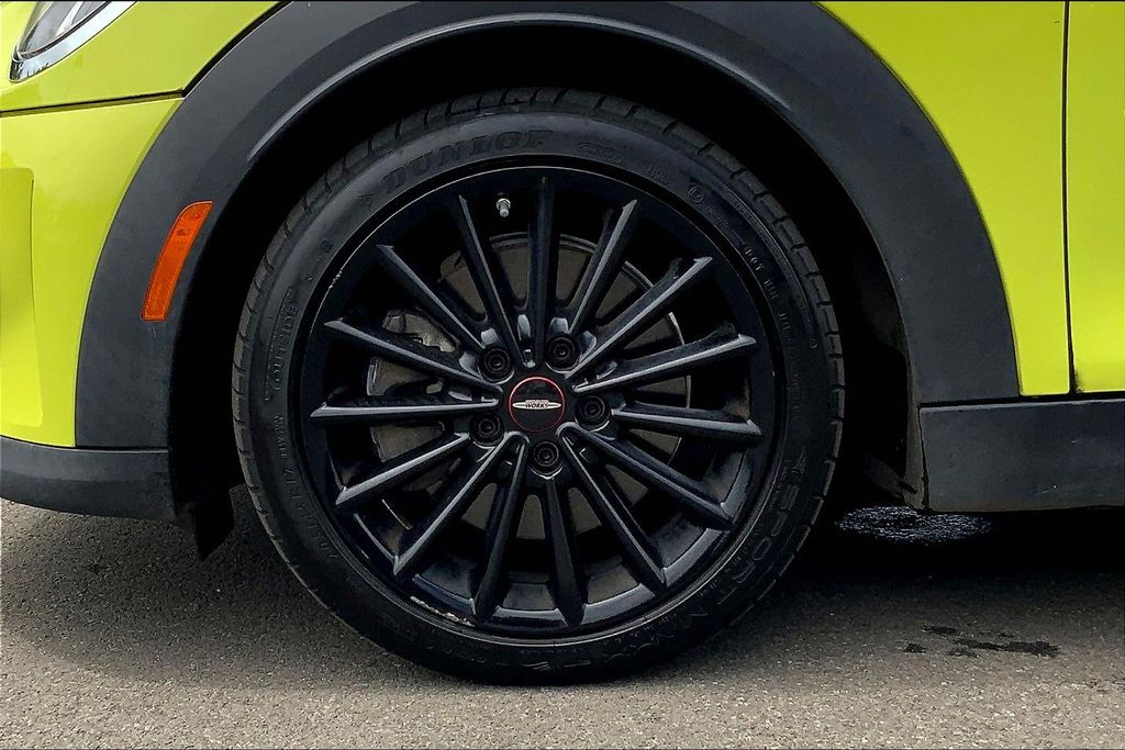 Image of Certified Pre-Owned 2023 MINI Cooper S Base