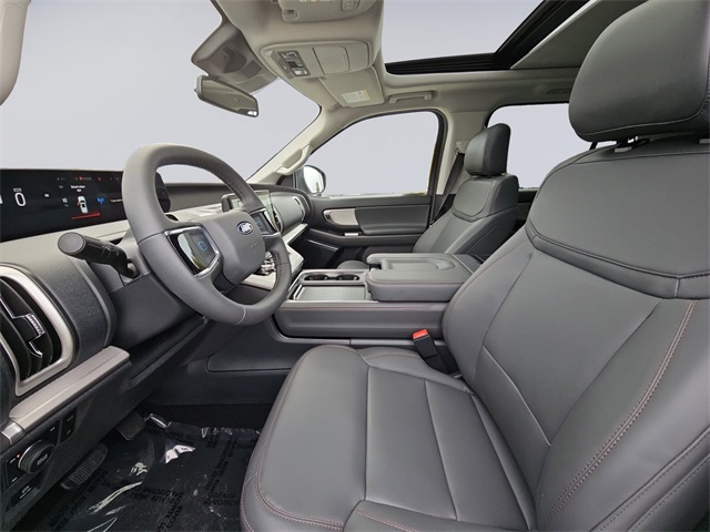 2025 Ford Expedition MAX photo 8