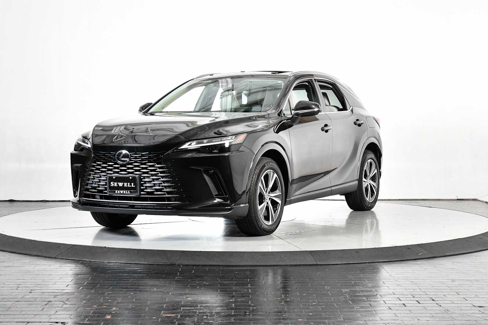 2024 Lexus RX Hybrid 350h's photo