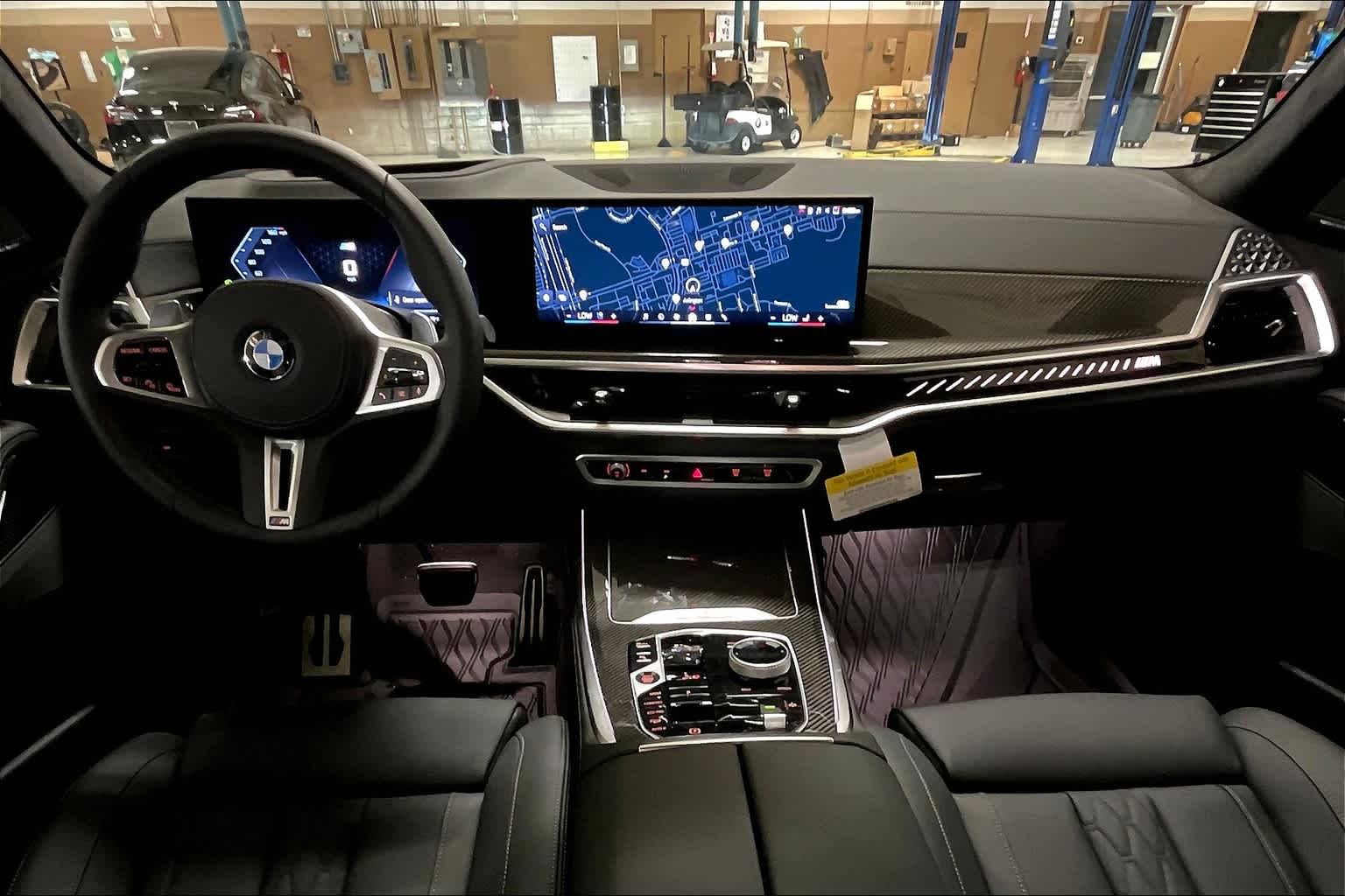 New 2025 BMW X7 M60i Sport Utility in Houston S9W46543 AcceleRide