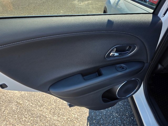 2022 Honda HR-V EX-L photo 23