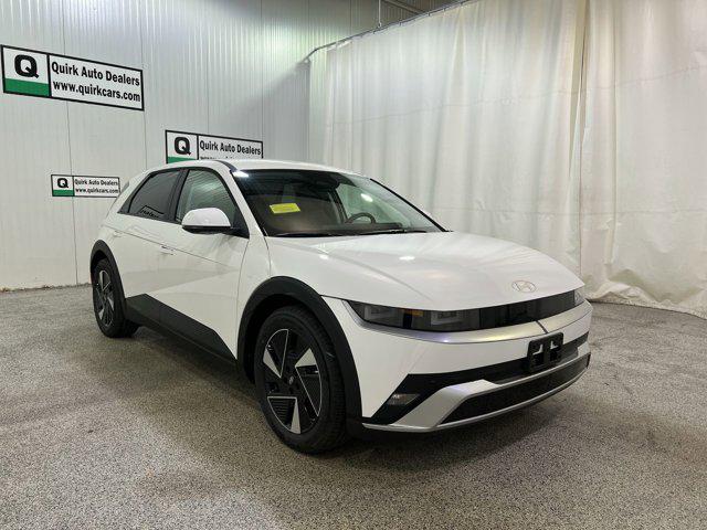 2026 Hyundai Ioniq 5 SEL photo 2