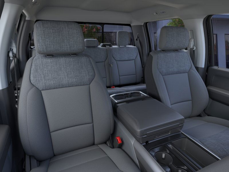 2025 Ford F-150 XLT photo 8