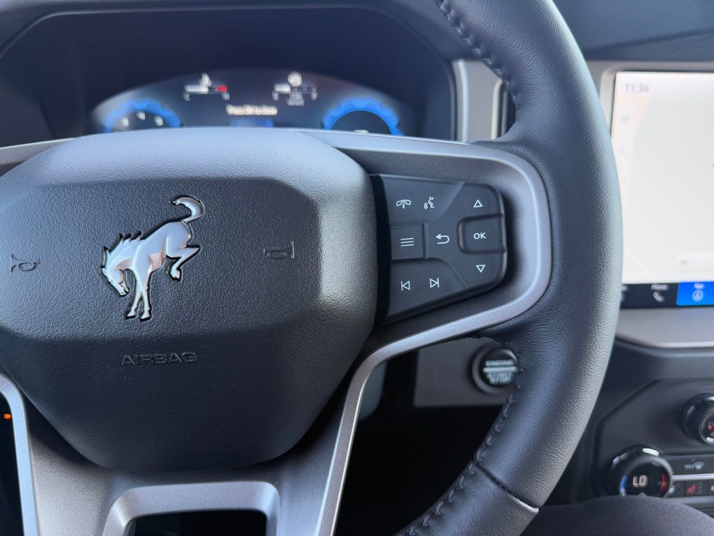 2025 Ford Bronco Outer Banks photo 22