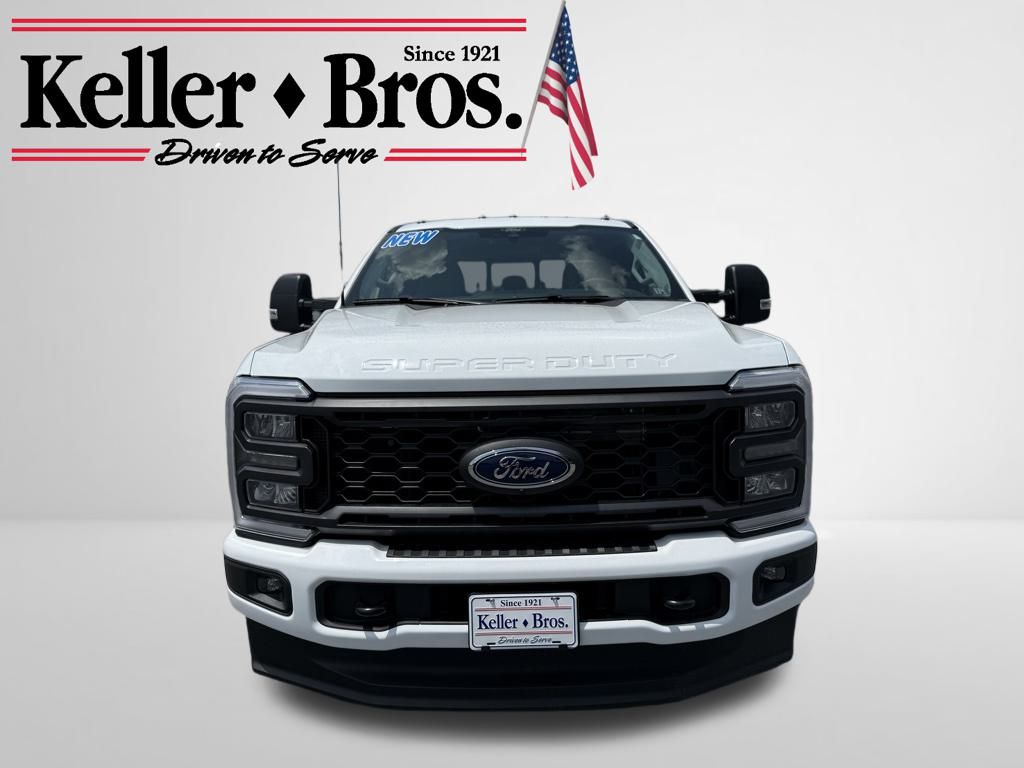 2025 Ford F-350 XL photo 2