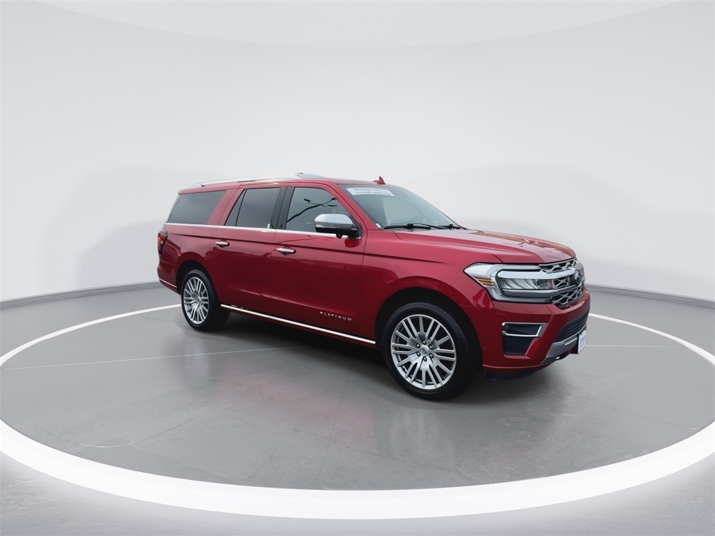 2022 Ford Expedition MAX Platinum photo 2