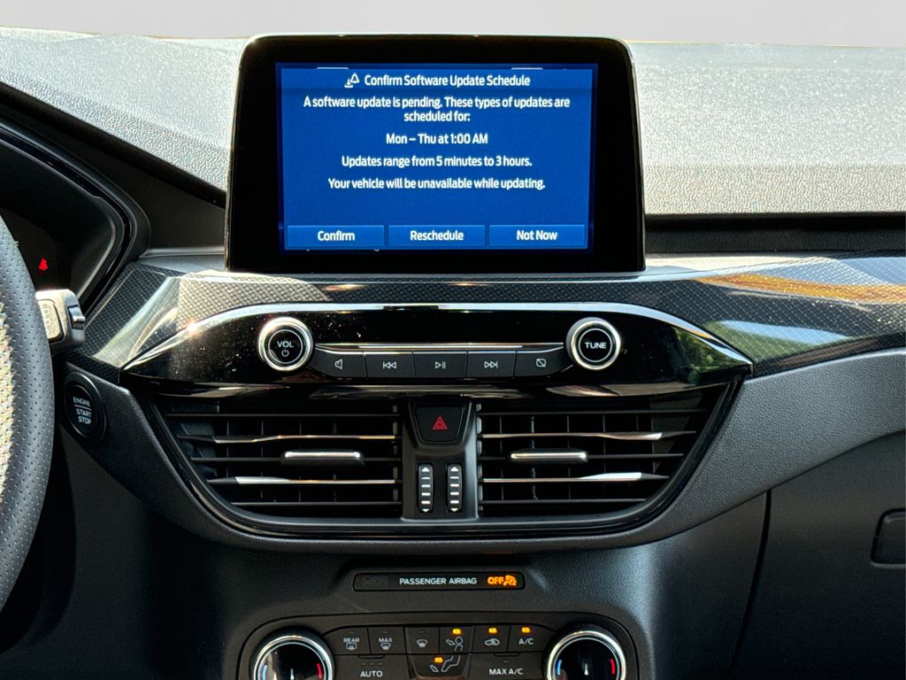 2025 Ford Escape ST-Line photo 15
