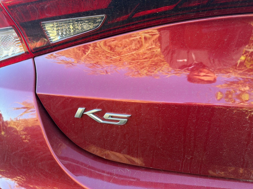 2022 Kia K5 GT-Line photo 4