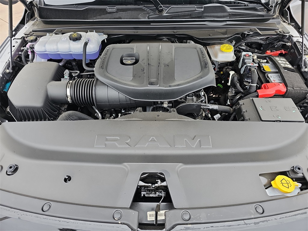 2025 Ram 1500 Tradesman photo 31