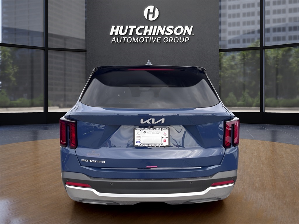 2025 Kia Sorento S photo 6