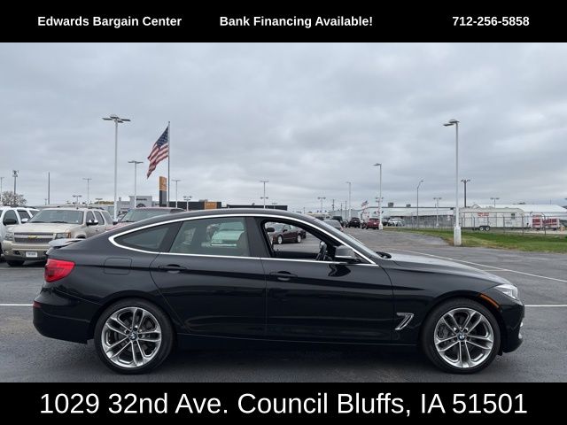2017 BMW 3 Series 340i's photo