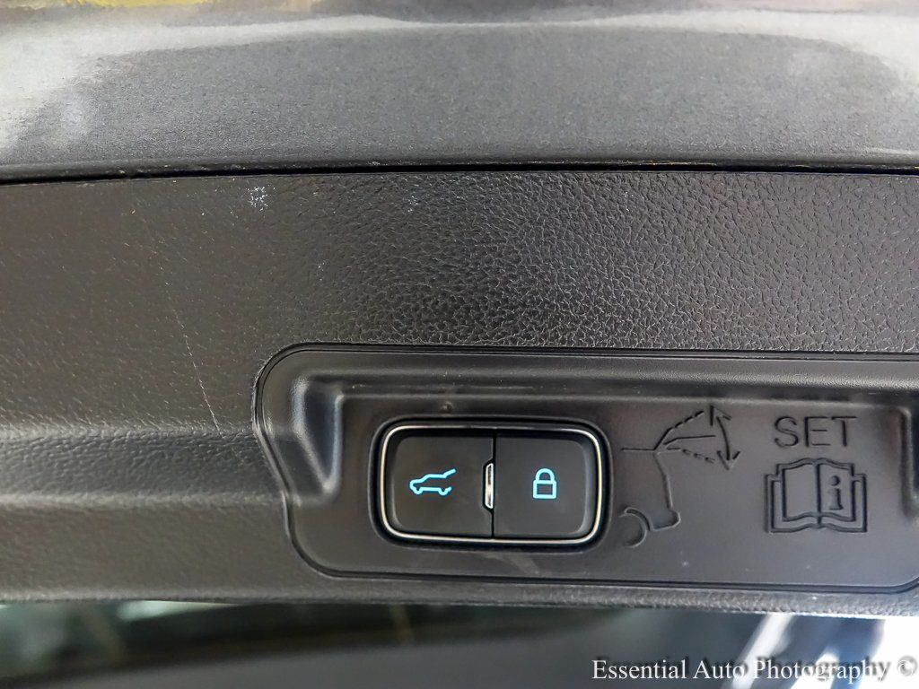 2021 FORD EXPLORER - Image 25