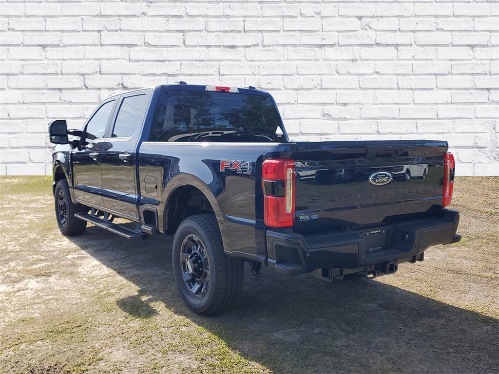 2025 Ford F-250 XL photo 3