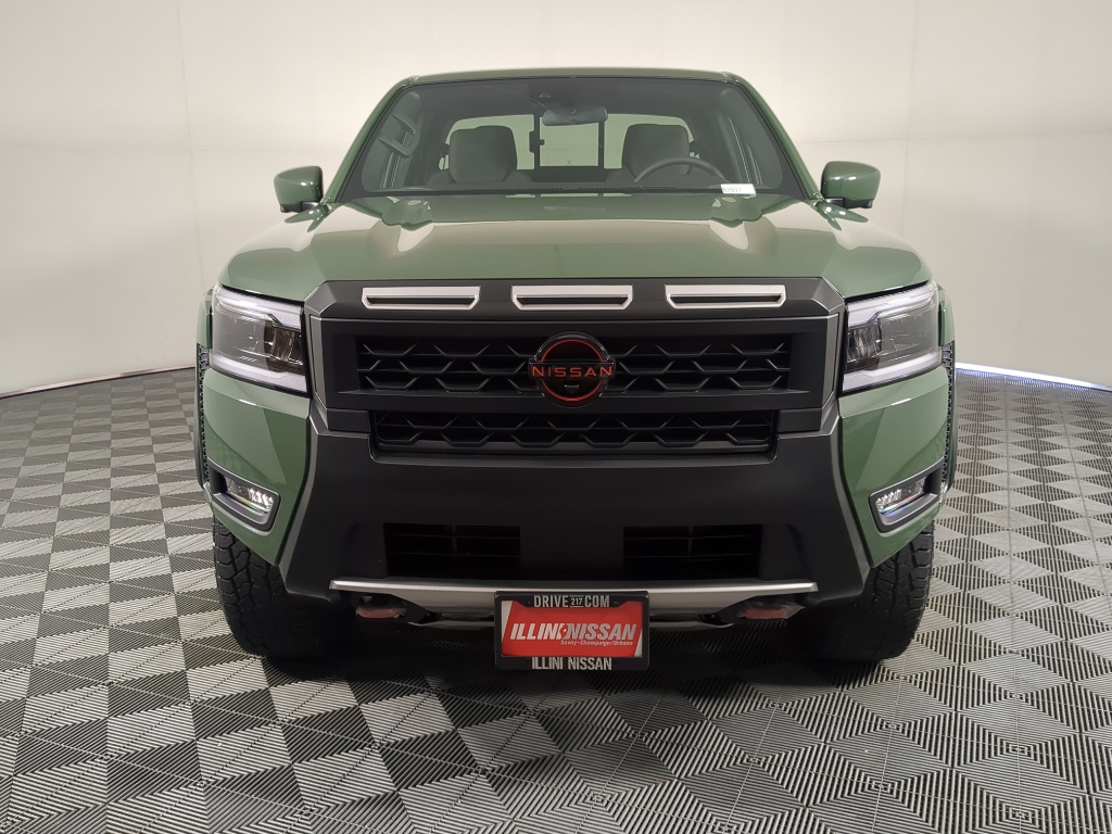 2026 Nissan Frontier PRO-4X photo 2