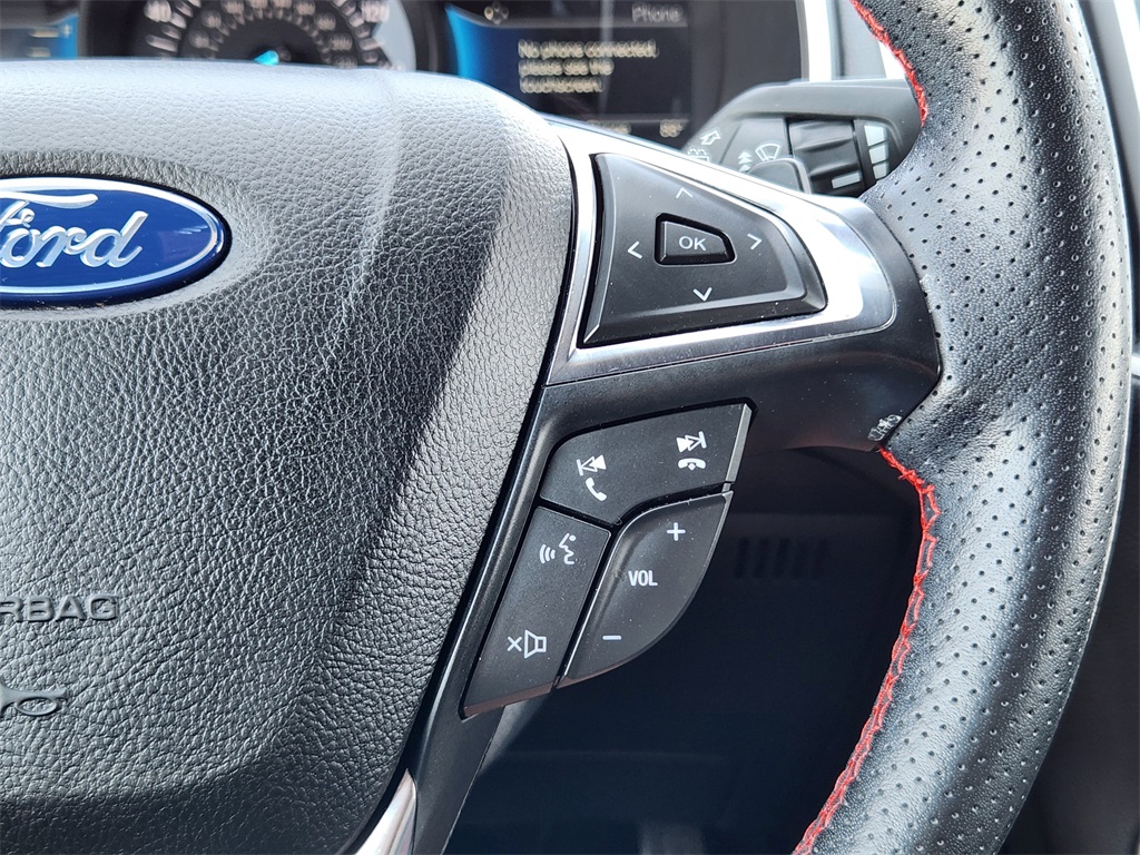 2021 Ford Edge ST-Line photo 20