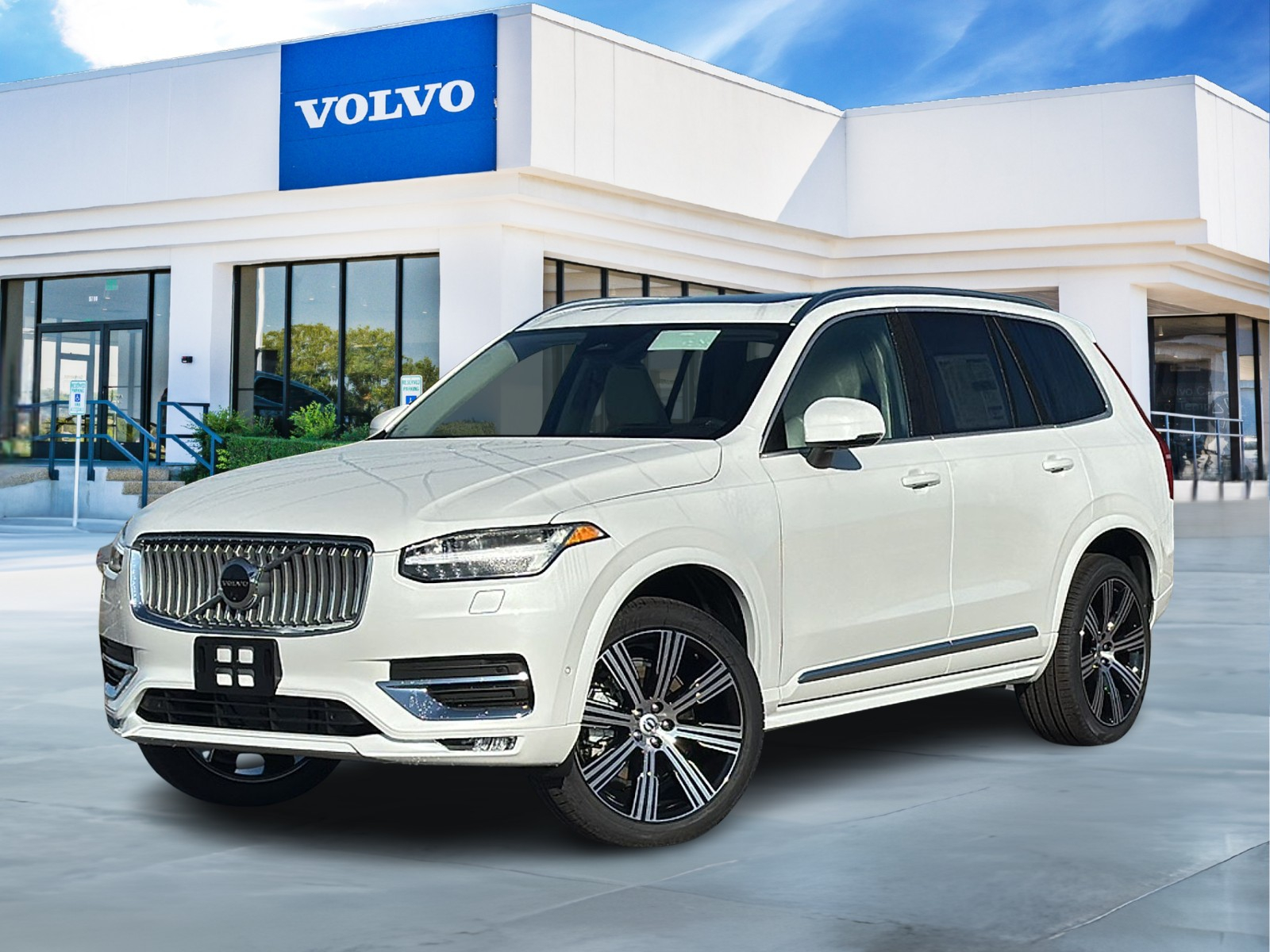 New 2025 Volvo XC90 Ultra SUV in Temple #70354 Volvo Cars of Temple