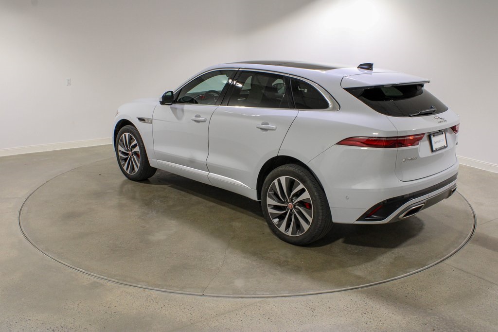 2021 Jaguar F-PACE P400 R-Dynamic S photo 2