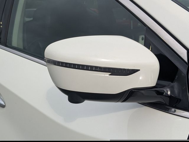 2023 Nissan Murano SL photo 11