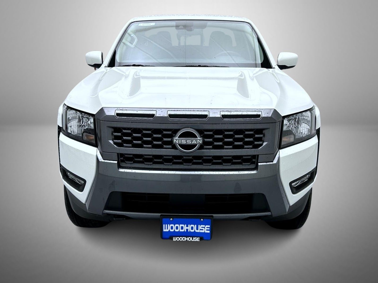 2025 Nissan Frontier Crew Cab SV photo 2