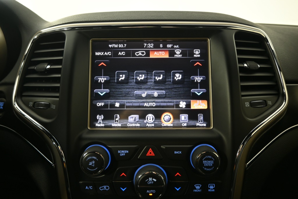 2016 Jeep Grand Cherokee Limited photo 28