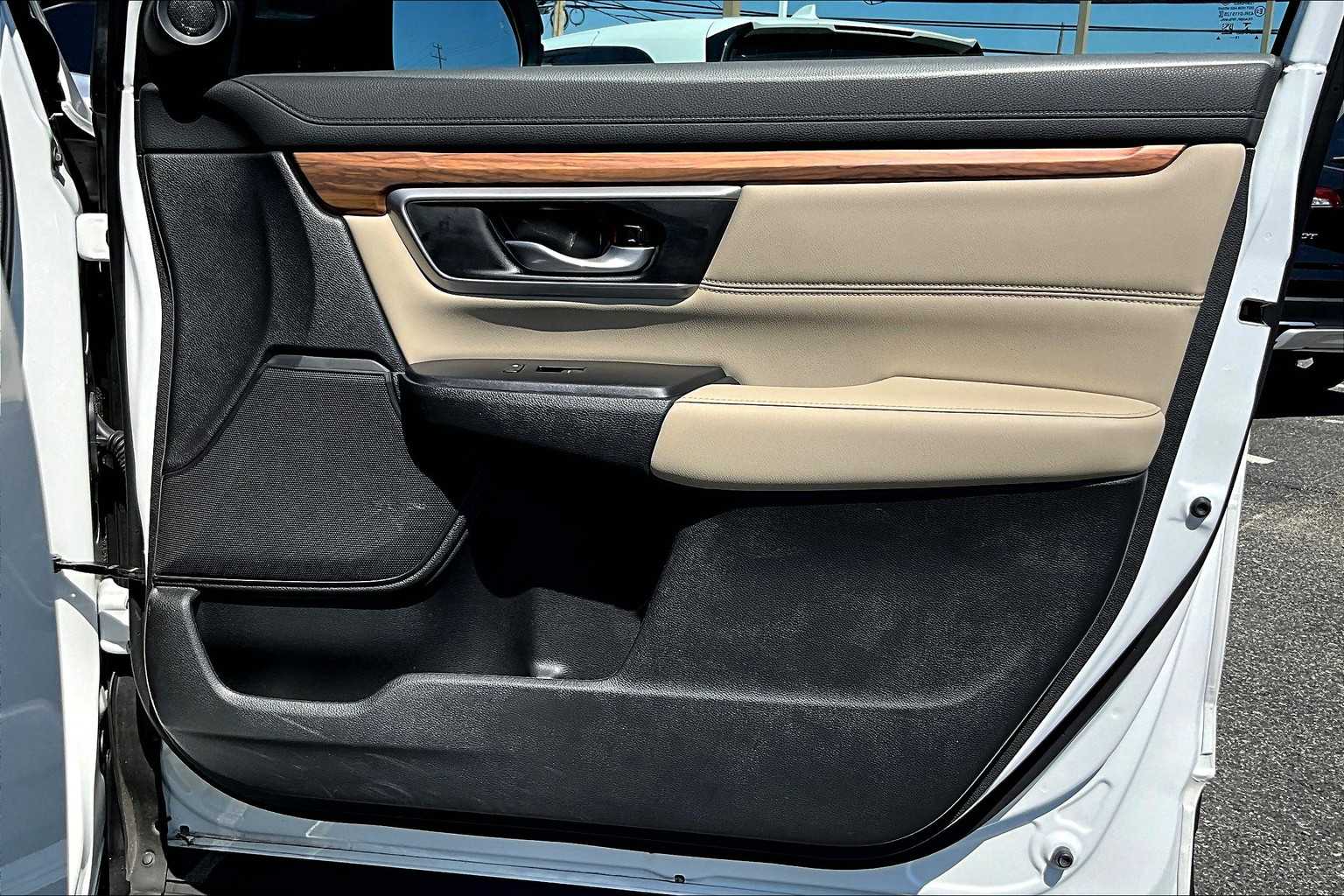 2019 Honda CR-V EX-L photo 12