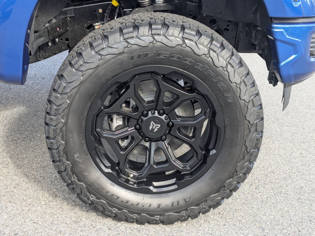 2025 Ford F-150 STX photo 12