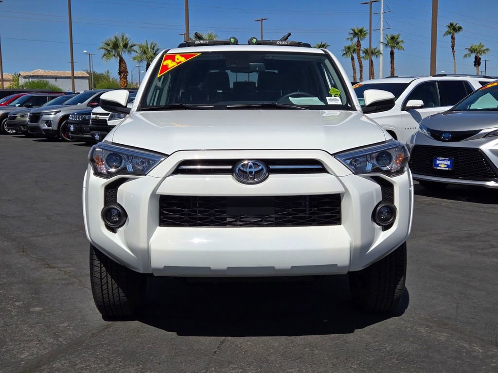 2024 Toyota 4Runner SR5 photo 8